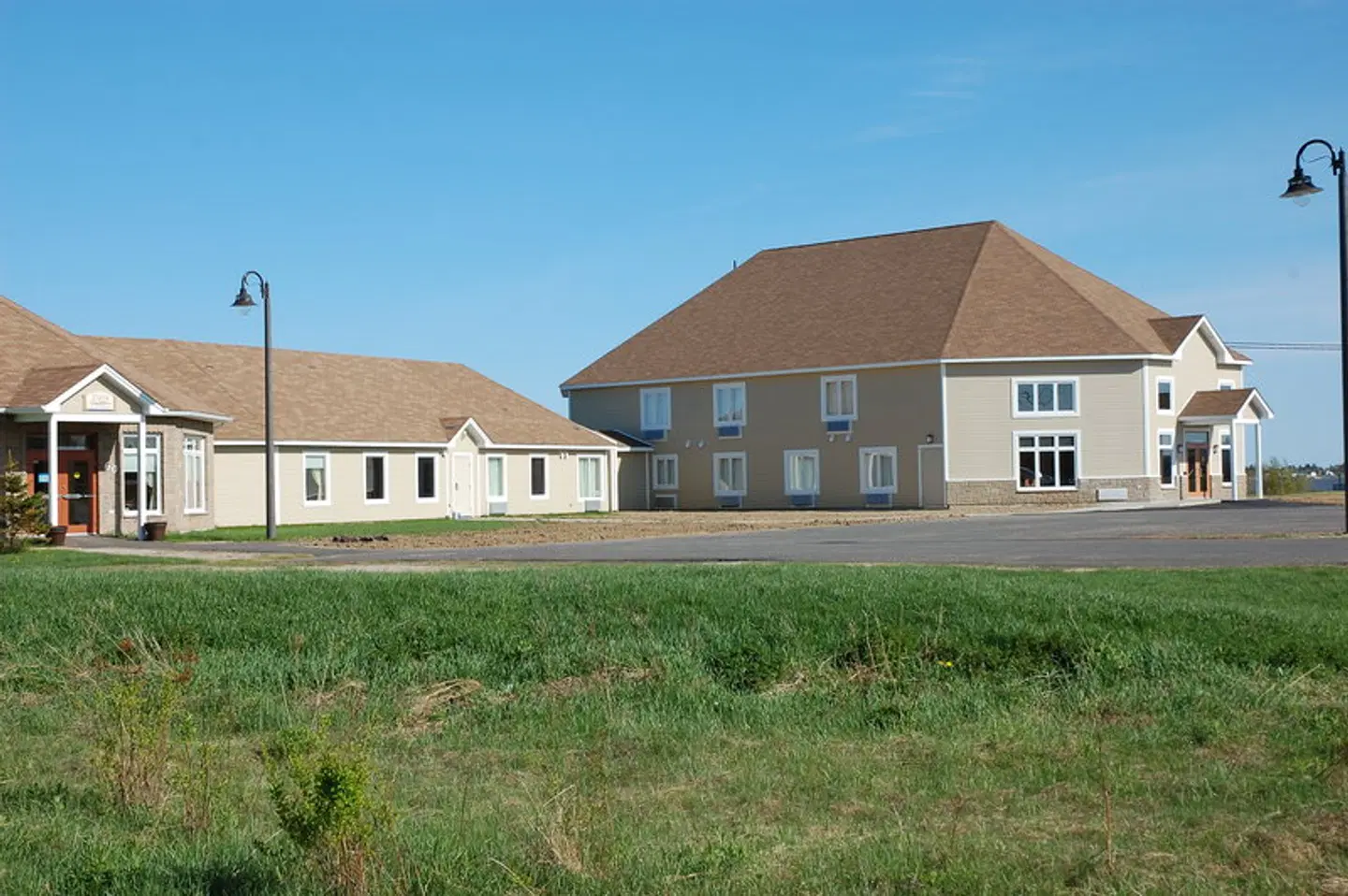 Villegiature Deux Rivieres Resort EXTERIOR