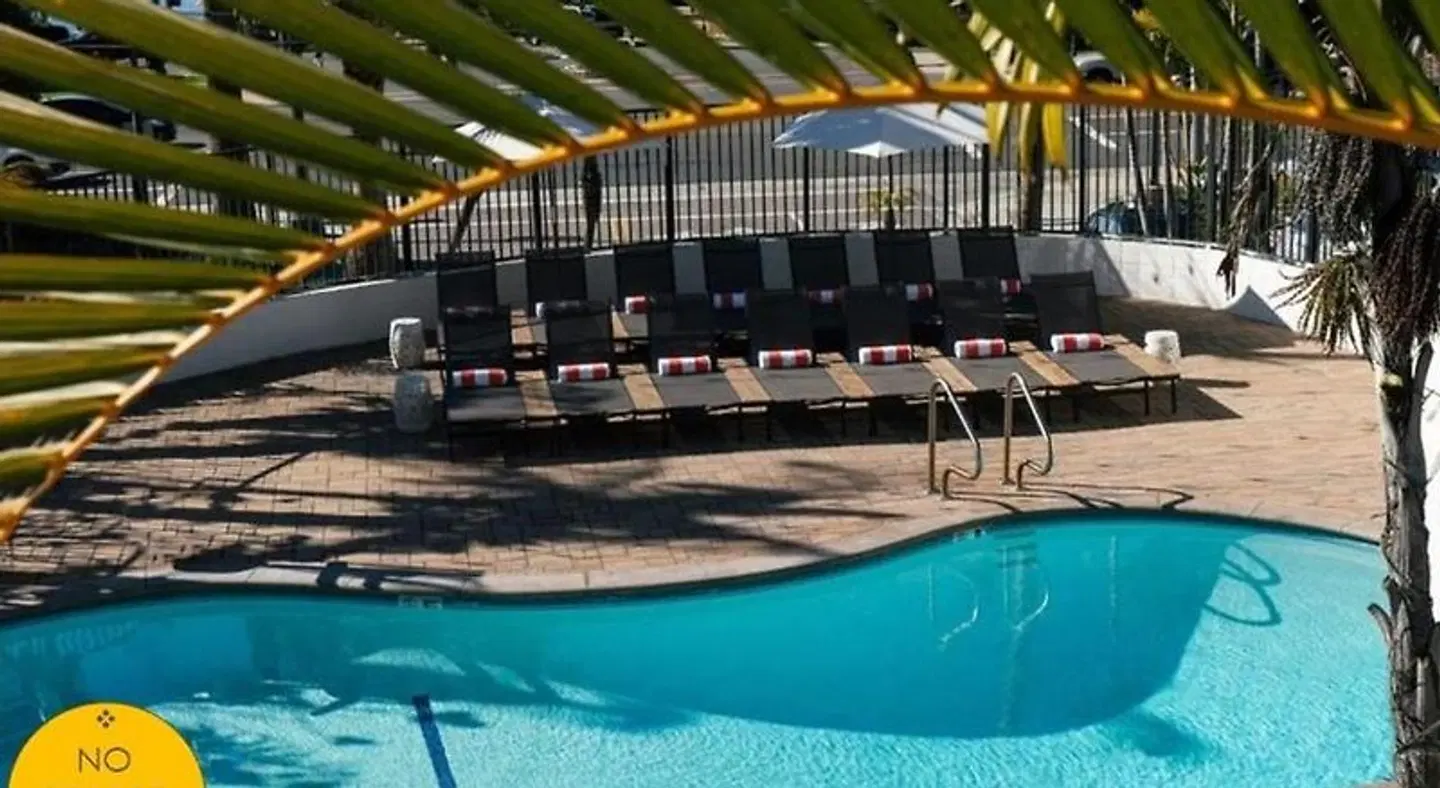 Travelodge Laguna Beach OUTDOOR_POOL