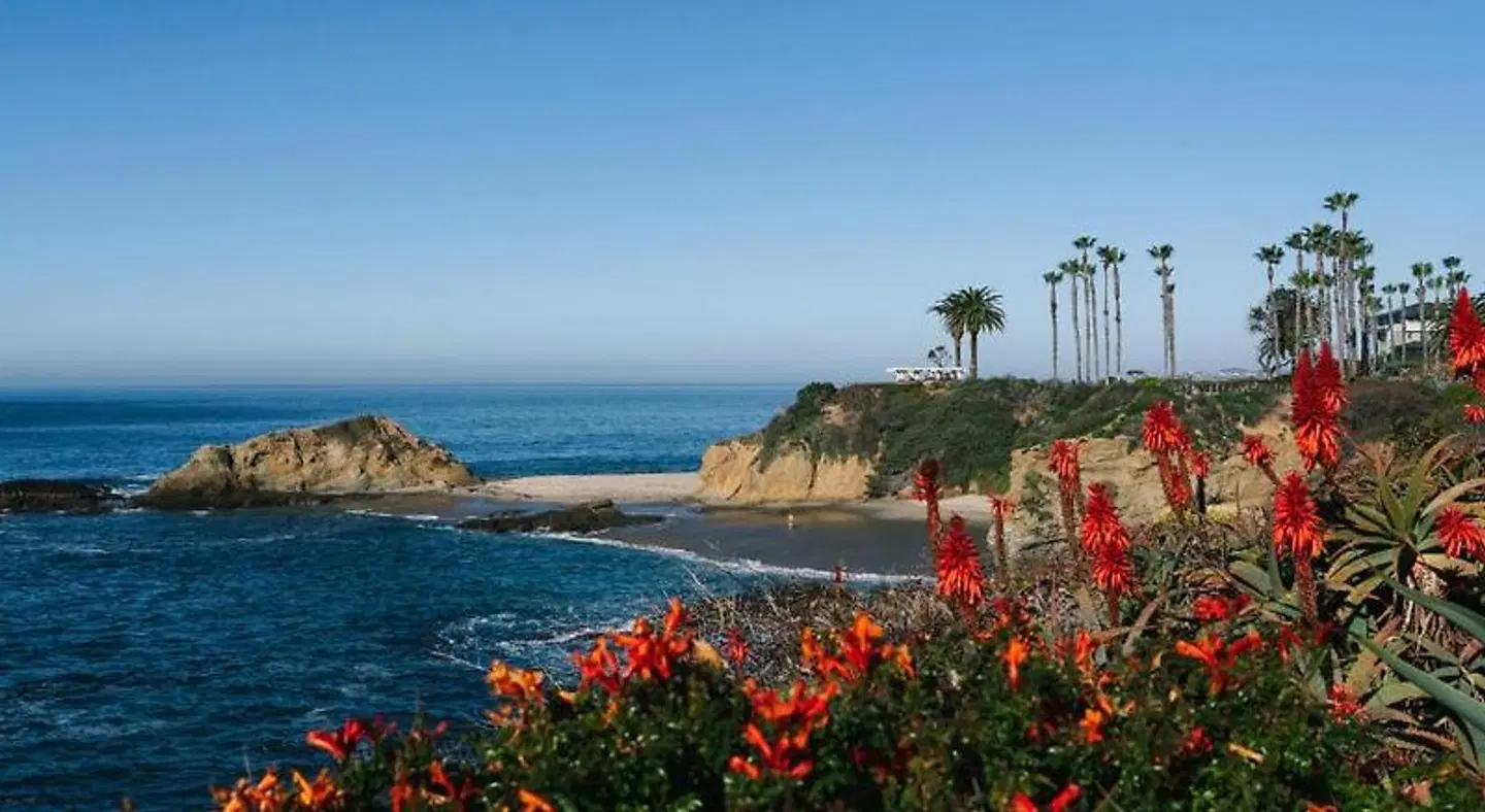 Travelodge Laguna Beach LANDSCAPE