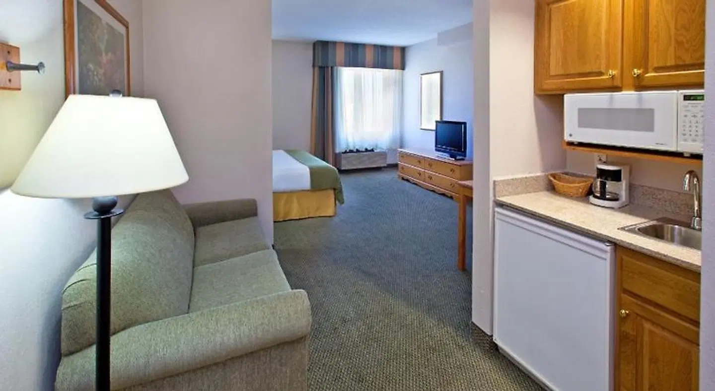 Links Bos Landen Hotel & Spa of Pella, Trademark by Wyndham ROOM_EXAMPLE