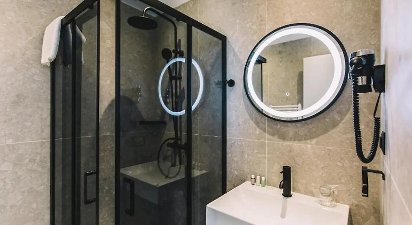 Hotel batuda Badezimmer