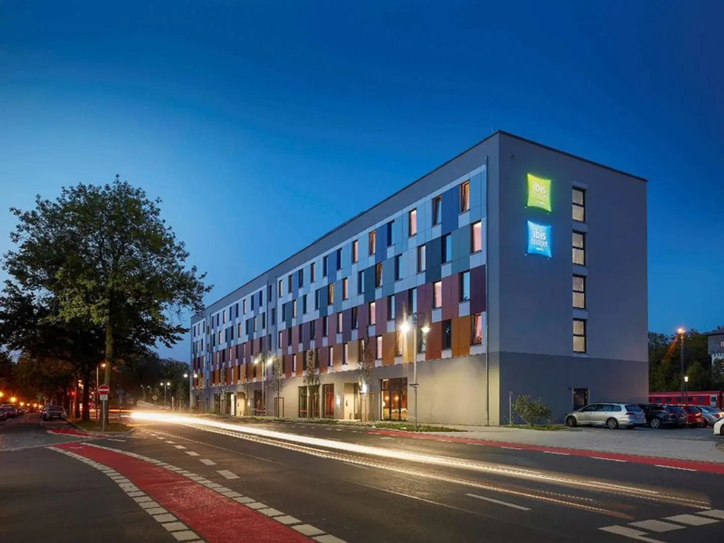 ibis Styles Bayreuth EXTERIOR