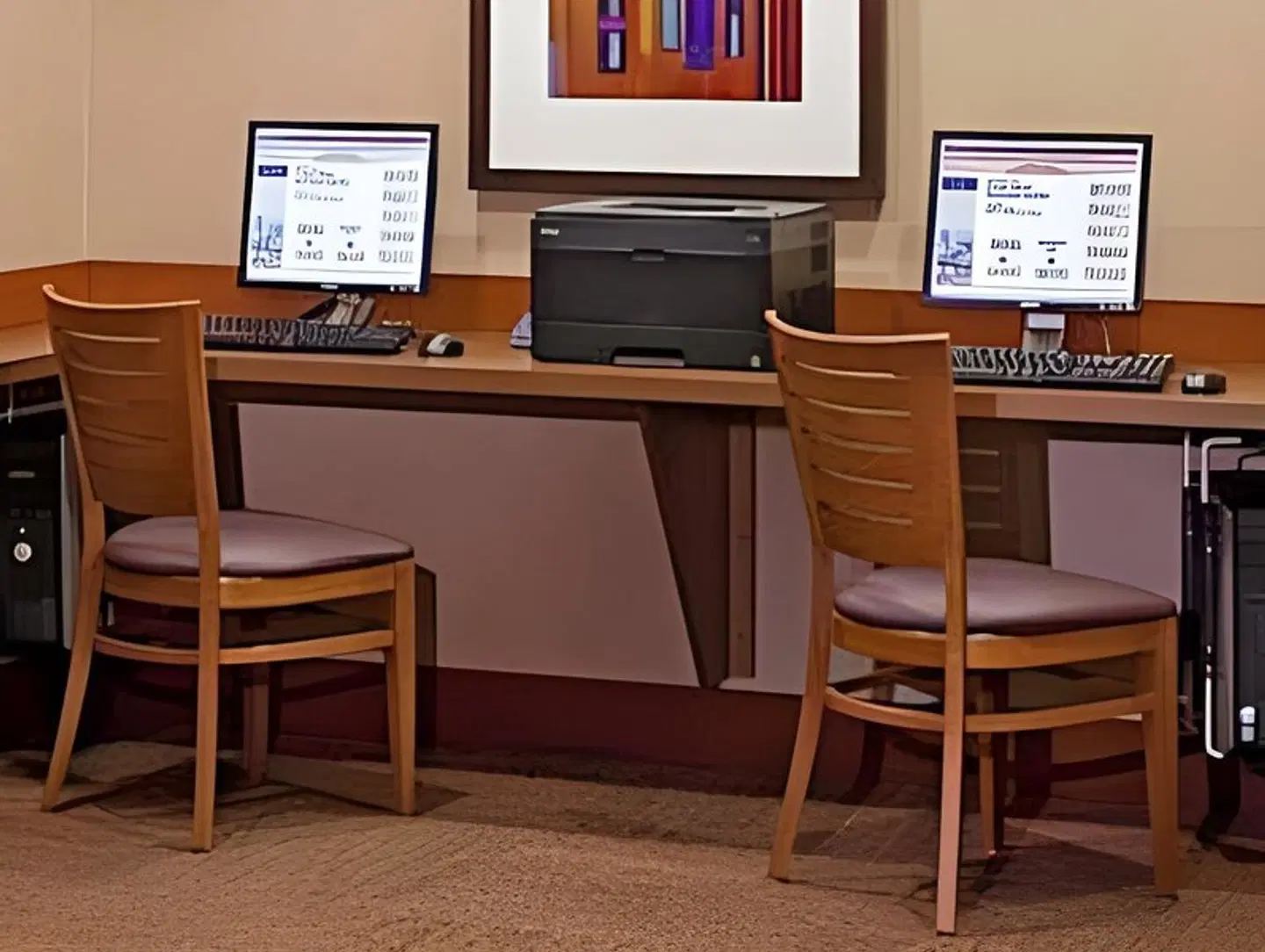 Hyatt Place Chicago-South/University Medical Center Bar