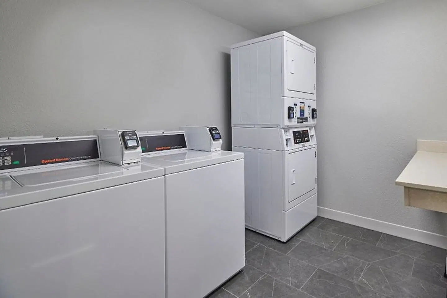TownePlace Suites by Marriott Medford Badezimmer
