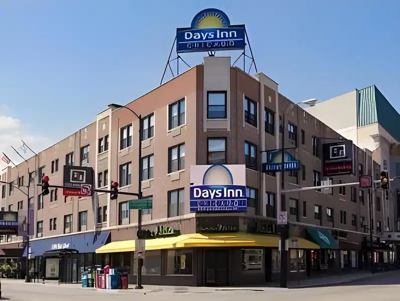 Hotel Versey Days Inn by Wyndham Chicago – Hotelfoto
