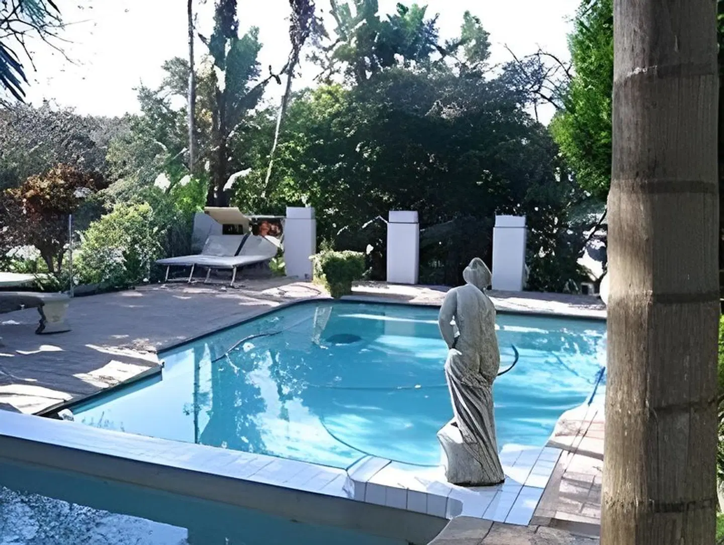 St. Lucia Wetlands Guest House OUTDOOR_POOL