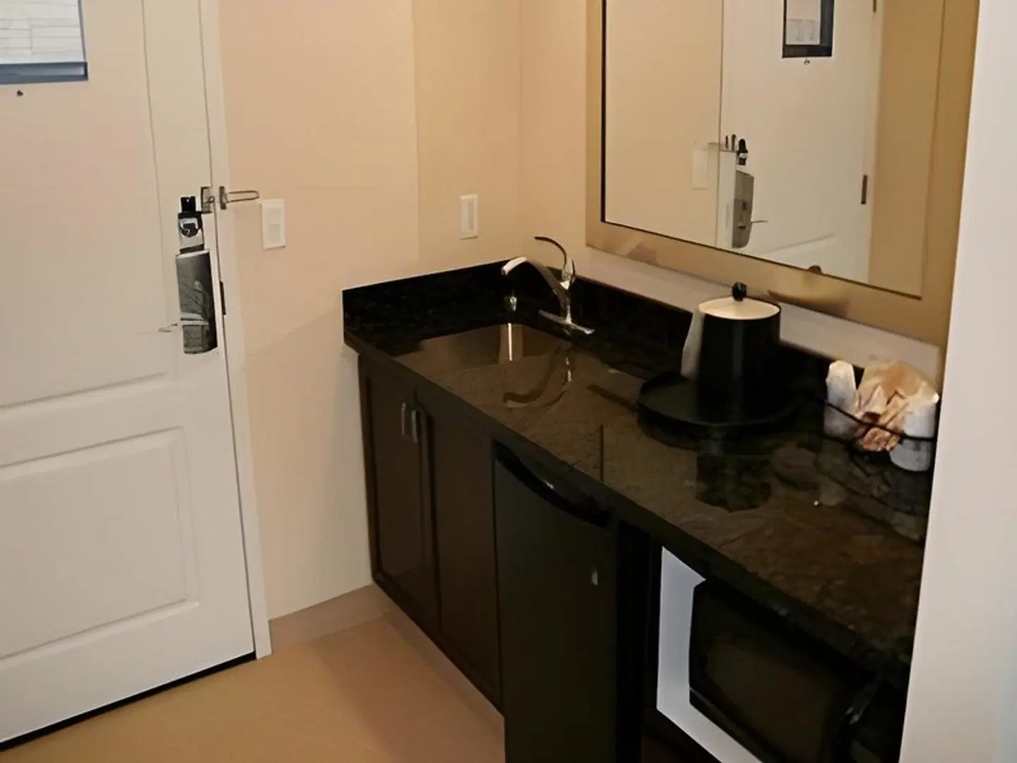 Hampton Inn and Suites St. Cloud Badezimmer