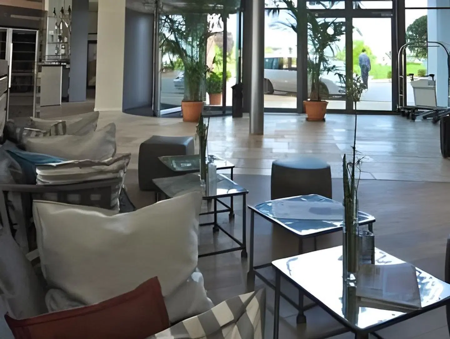 Zollenspieker Fährhaus LOUNGE_LOBBY