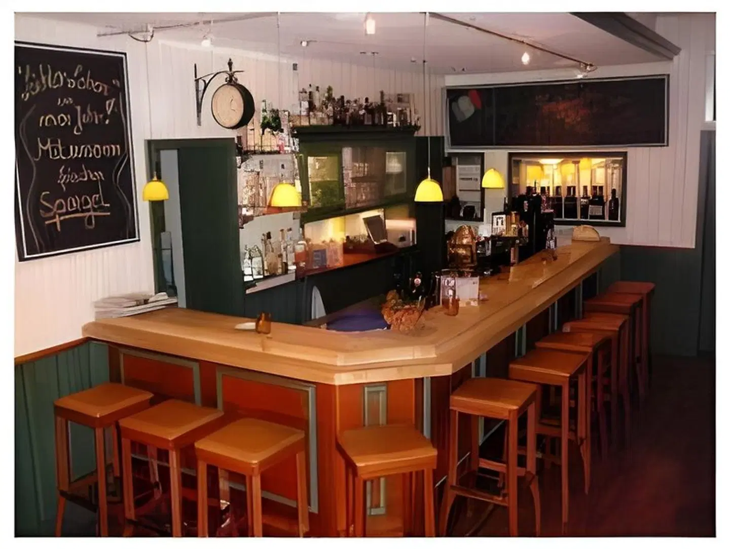 Victoria Bar