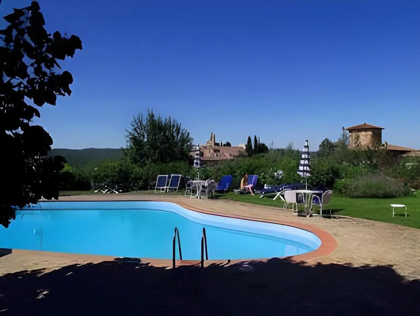 Villa Le Barone OUTDOOR_POOL