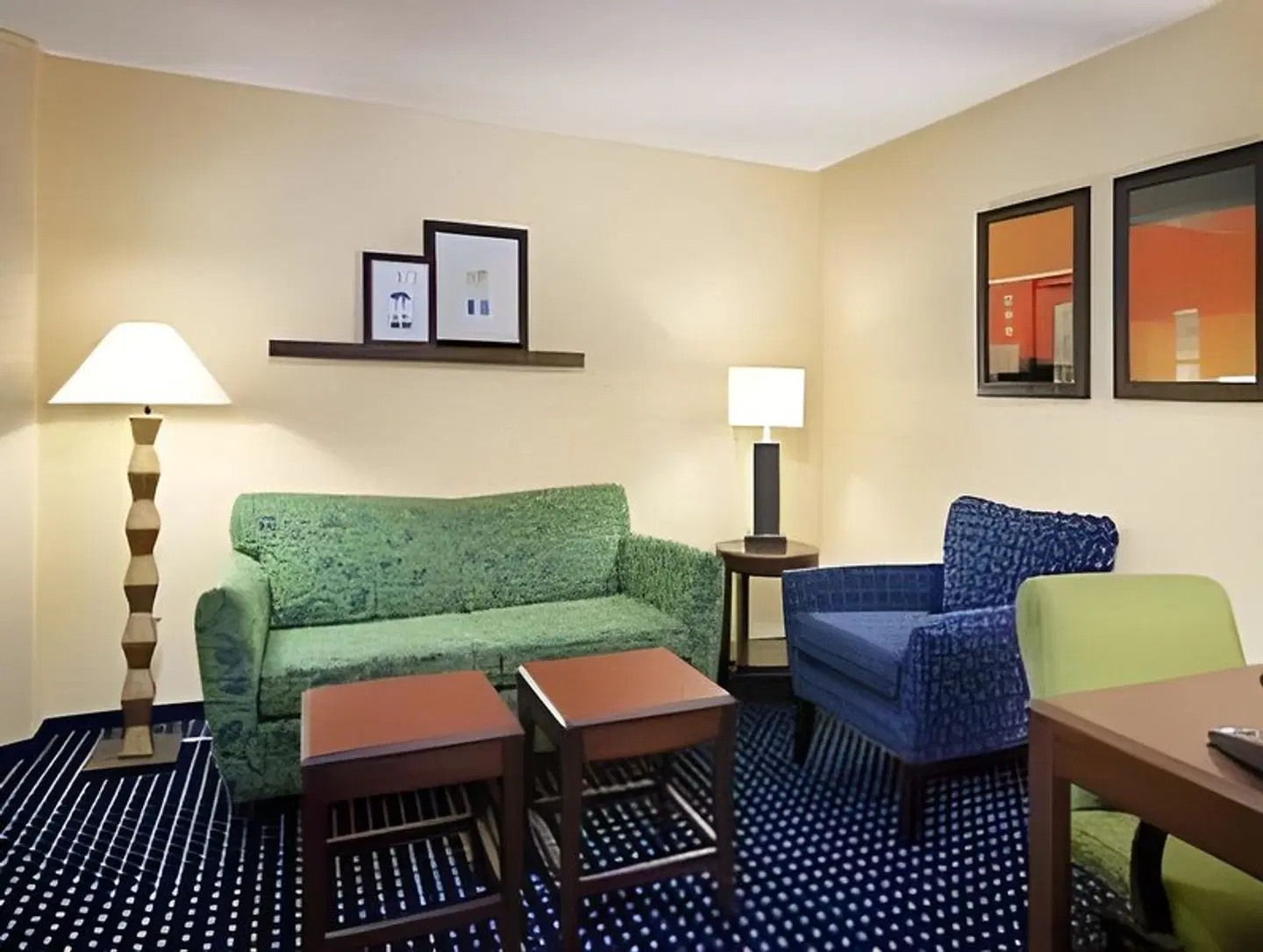 SpringHill Suites by Marriott Medford ROOM_EXAMPLE
