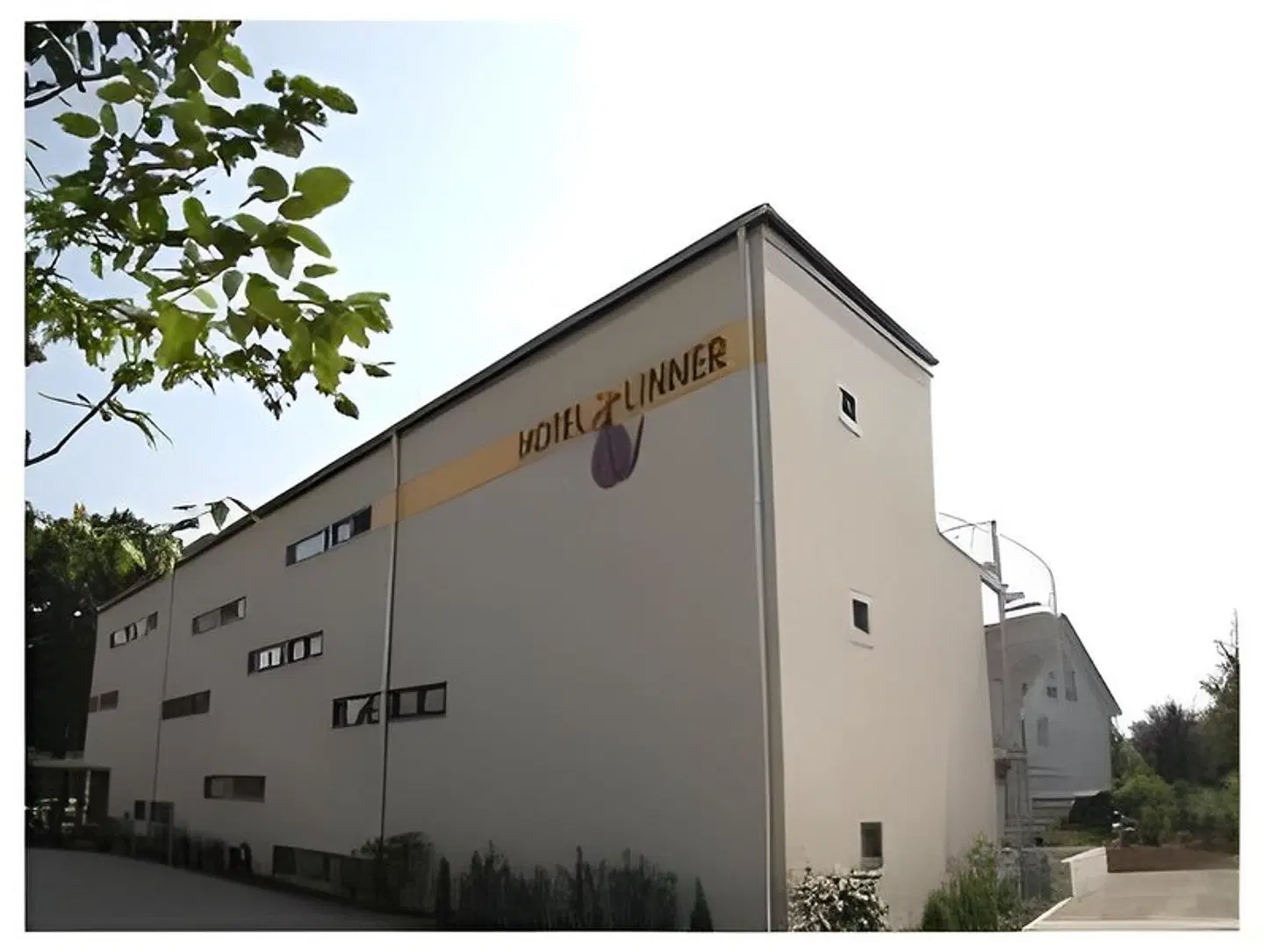 Linner EXTERIOR