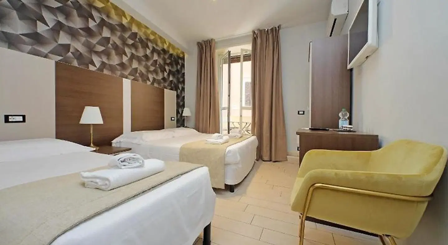 Roma Suite Centro ROOM_EXAMPLE