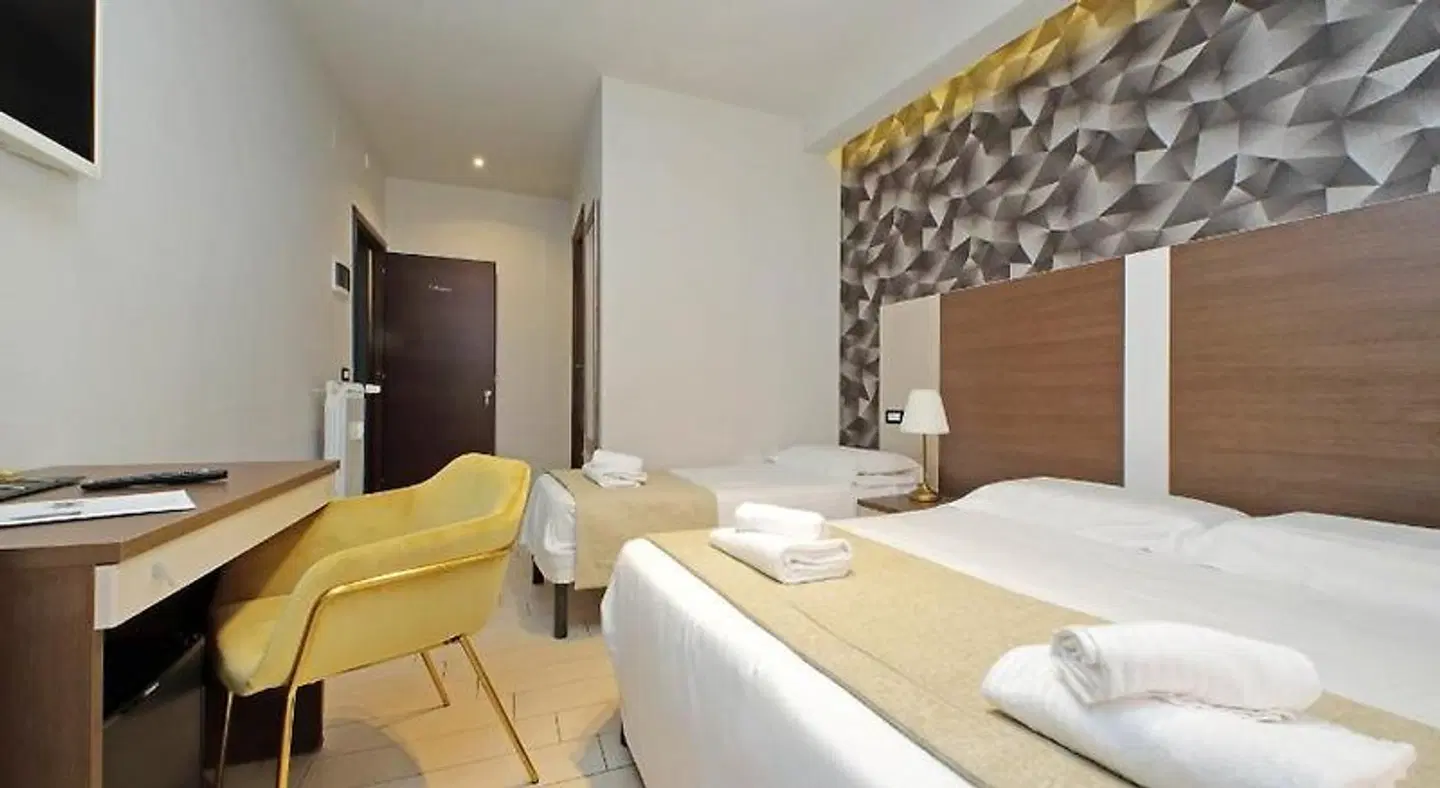 Roma Suite Centro ROOM_EXAMPLE