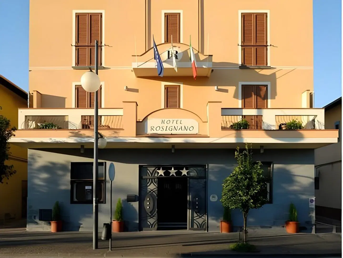 Rosignano EXTERIOR
