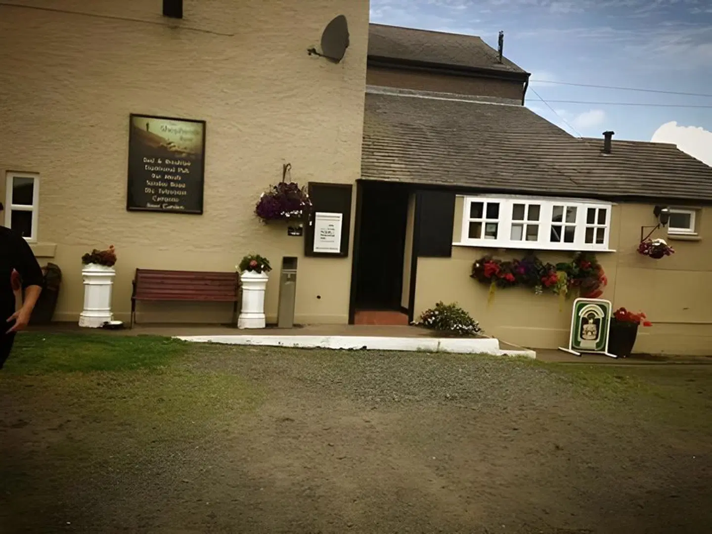 The Shepherds Rest EXTERIOR