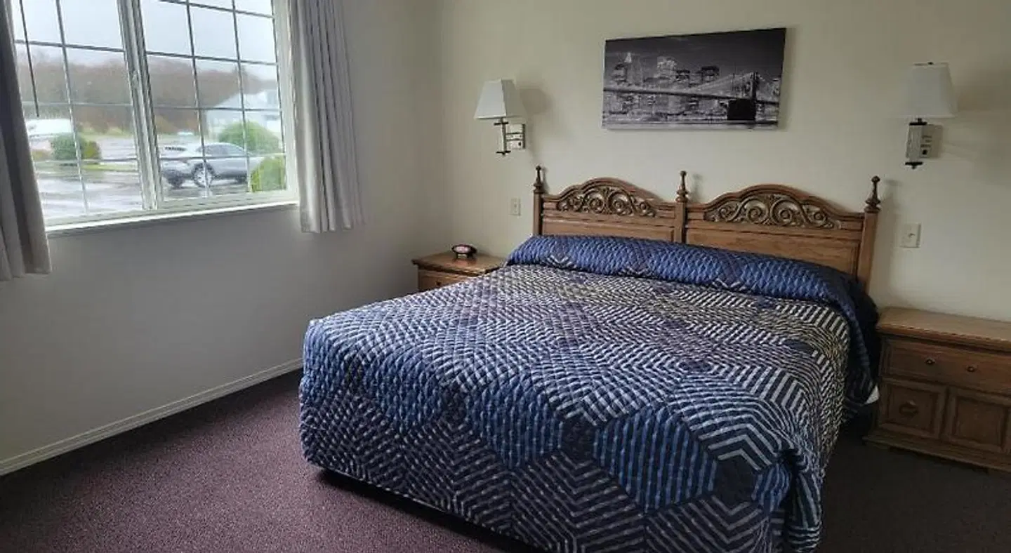 Oceanview Inn ROOM_EXAMPLE