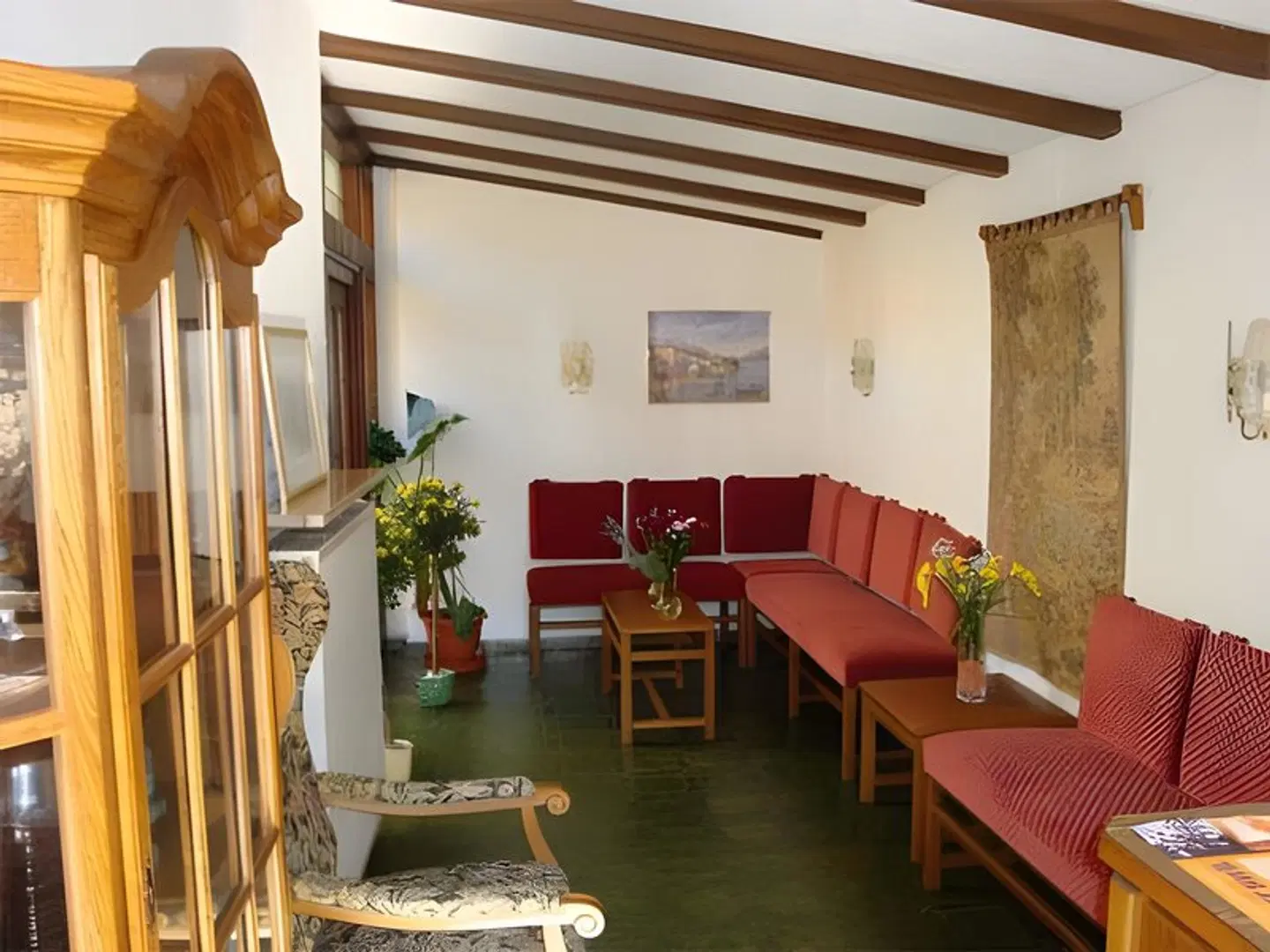 Hocher Hotel & Cafe ROOM_EXAMPLE