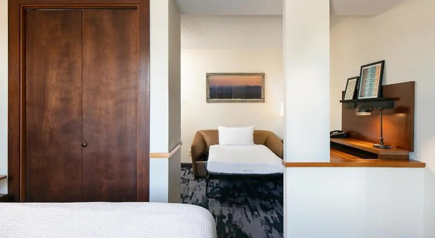 Fairfield by Marriott Inn & Suites Tulsa Central ROOM_EXAMPLE