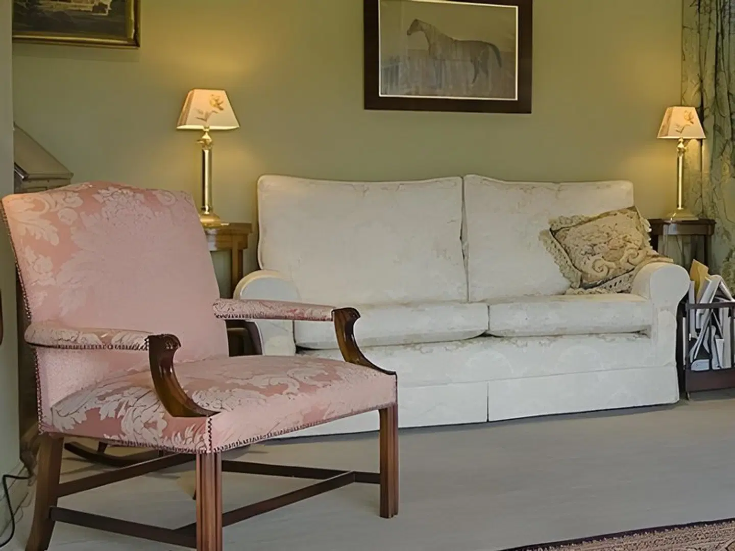 Manor Farm ROOM_EXAMPLE