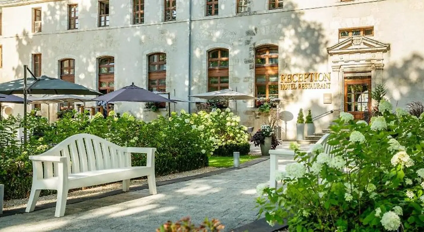 Hôtel de Bourbon - Mercure Bourges EXTERIOR