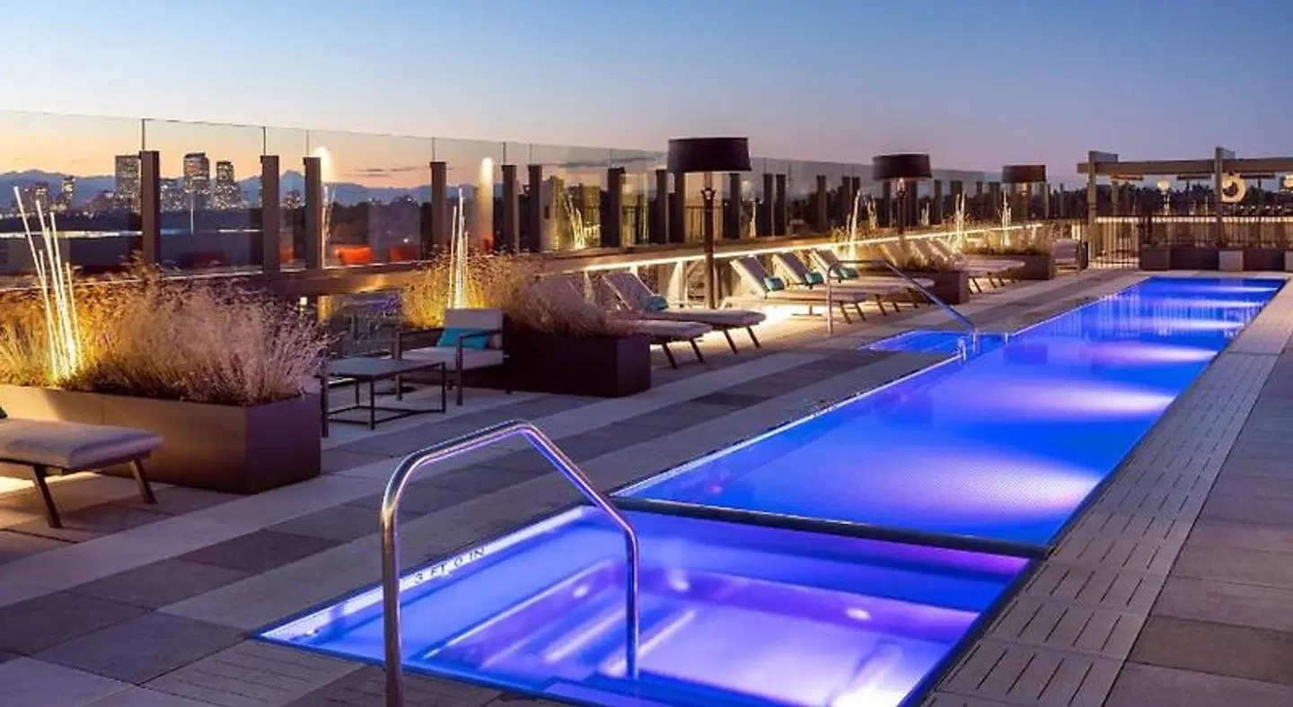 The Jacquard, Autograph Collection OUTDOOR_POOL