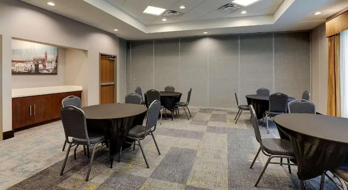 Hampton Inn & Suites Rome Konferenz