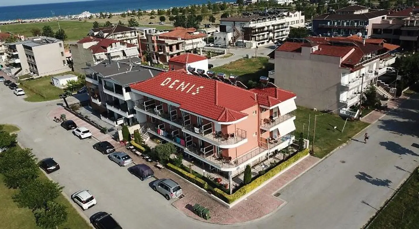 Denis Studios and Apartments EXTERIOR