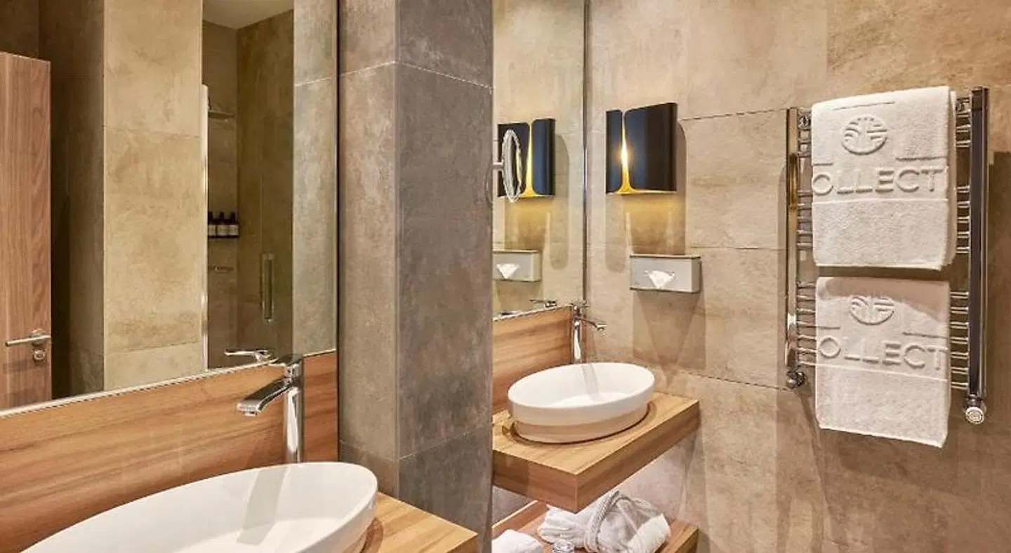 NH Collection Madrid Gran Vía Badezimmer