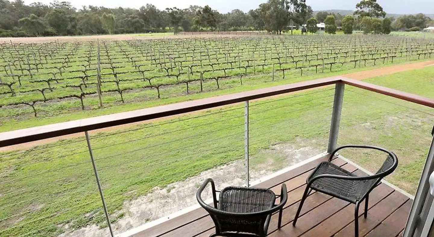 Lot113 Vineyard Accommodation Terrasse