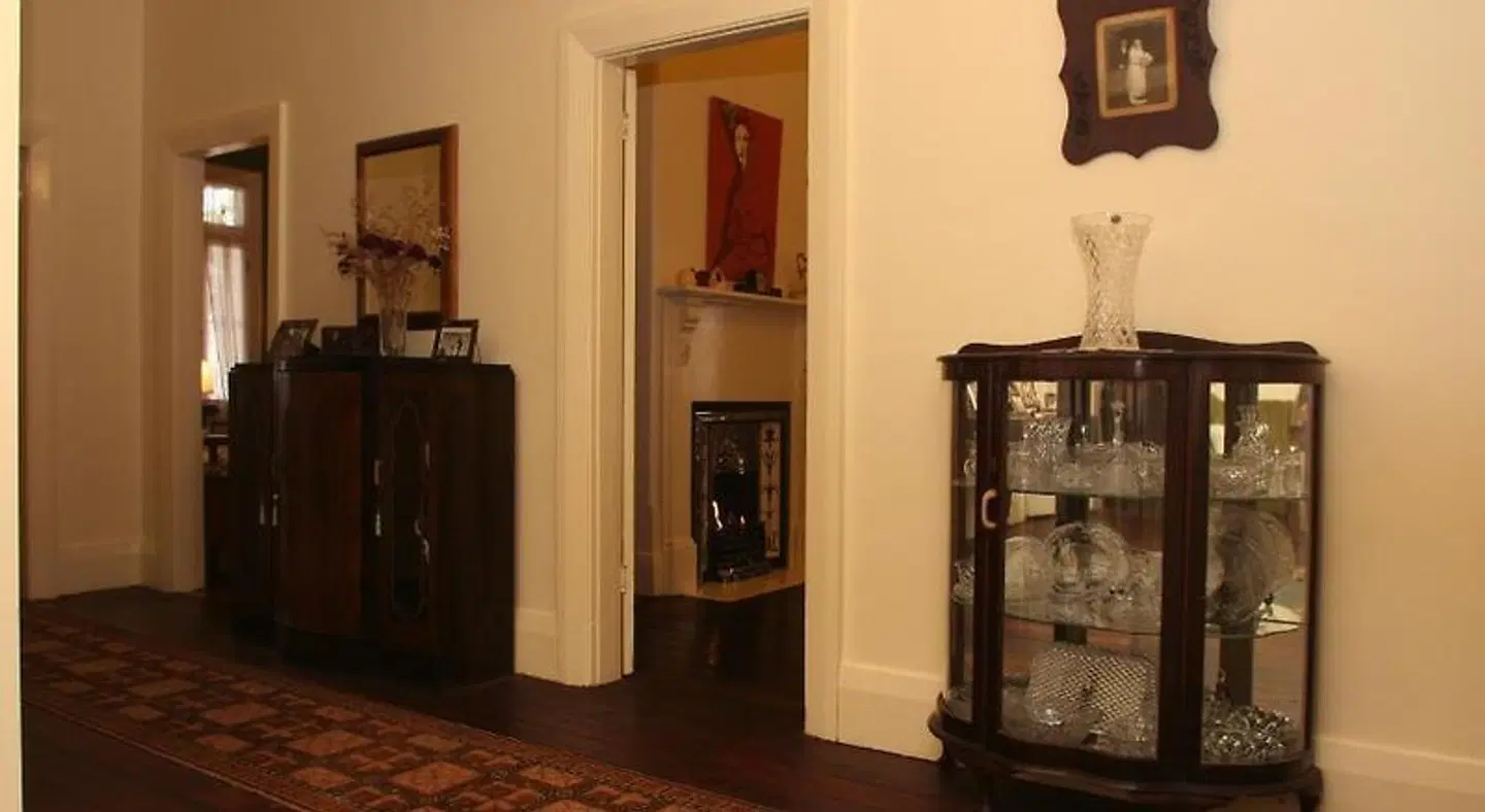 The Old Parkes Convent ROOM_EXAMPLE