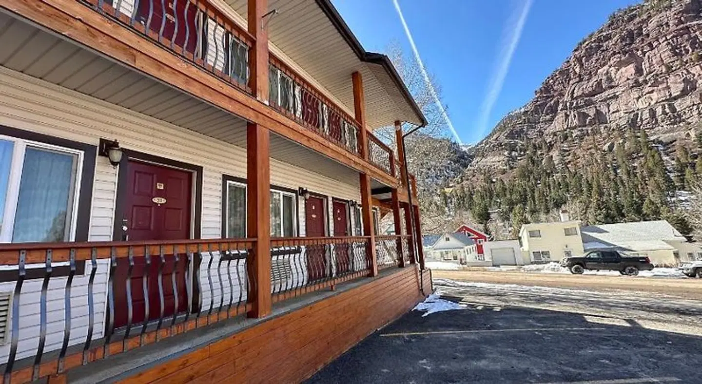 Matterhorn Inn Ouray EXTERIOR