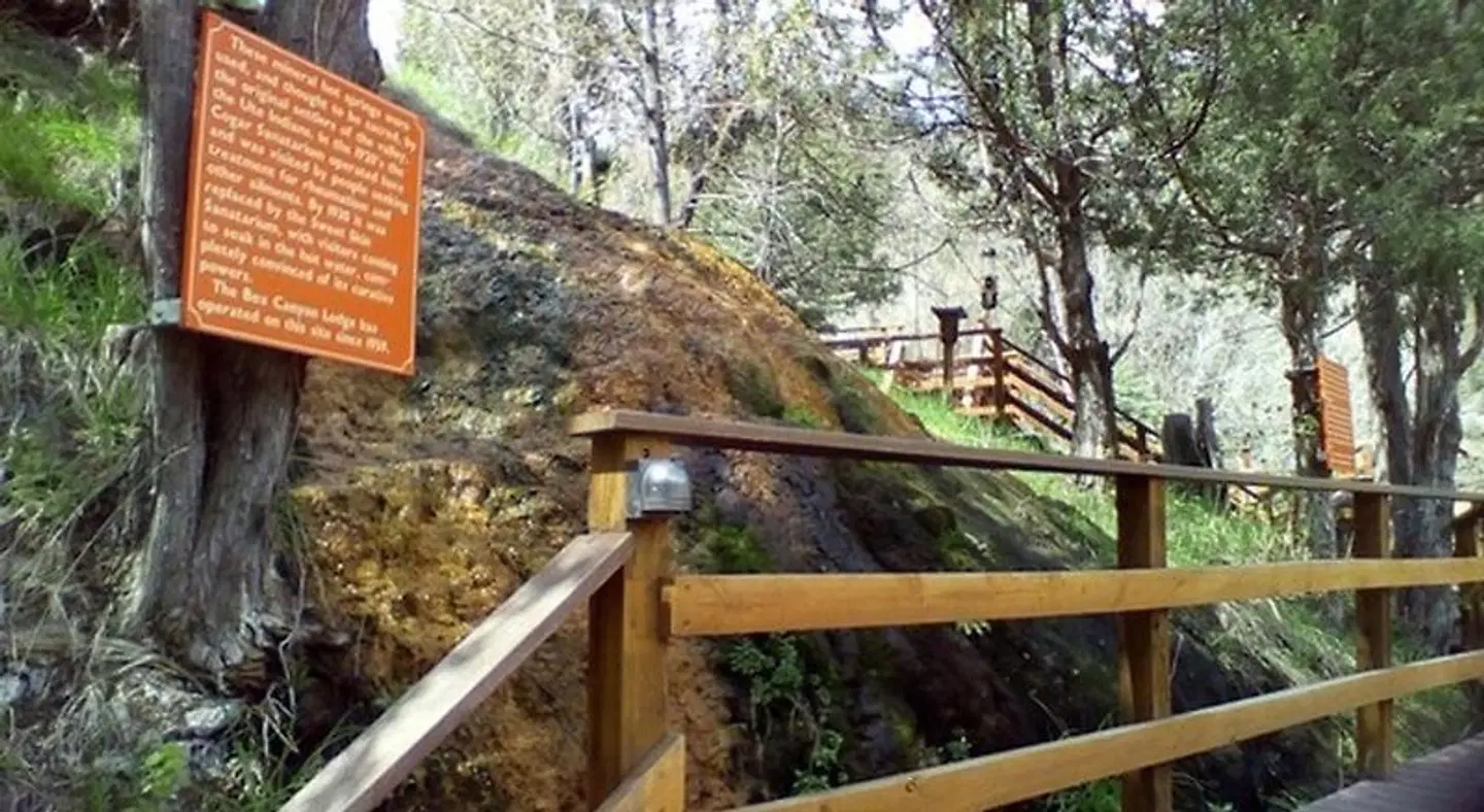Box Canyon Lodge and Hot Springs Garten