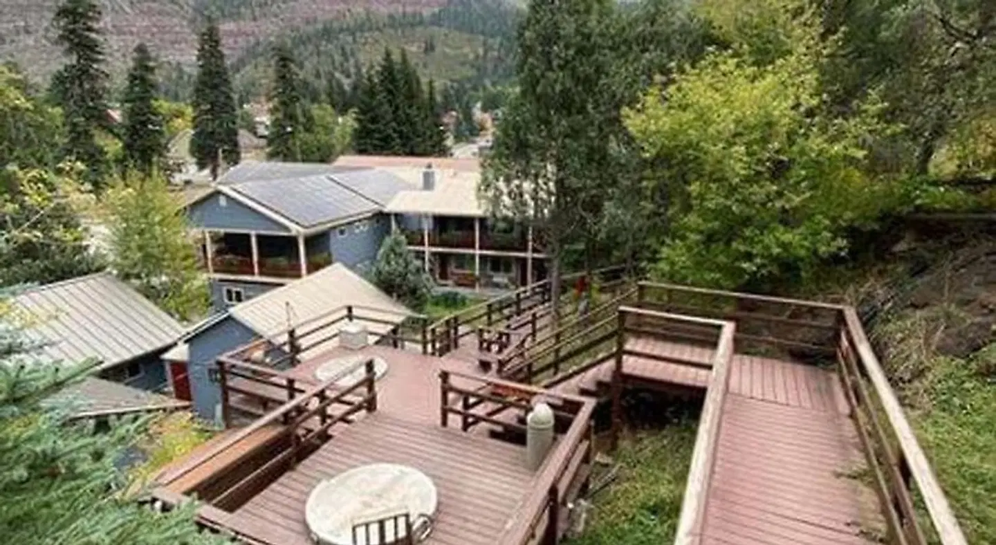 Box Canyon Lodge and Hot Springs Terrasse