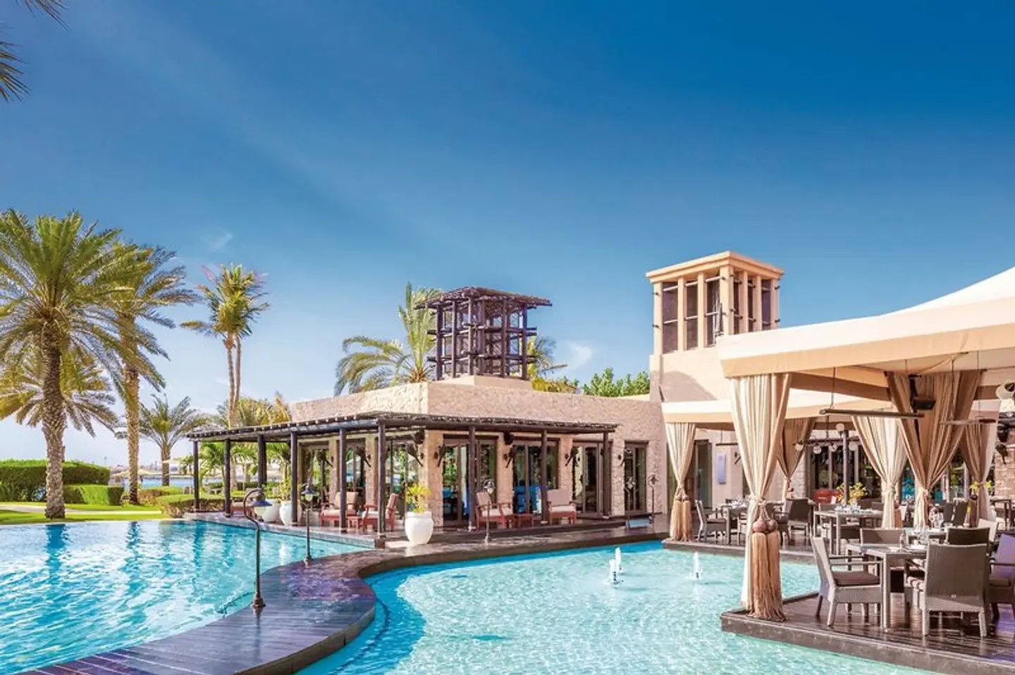 Arabian Court at One & Only Royal Mirage OUTDOOR_POOL