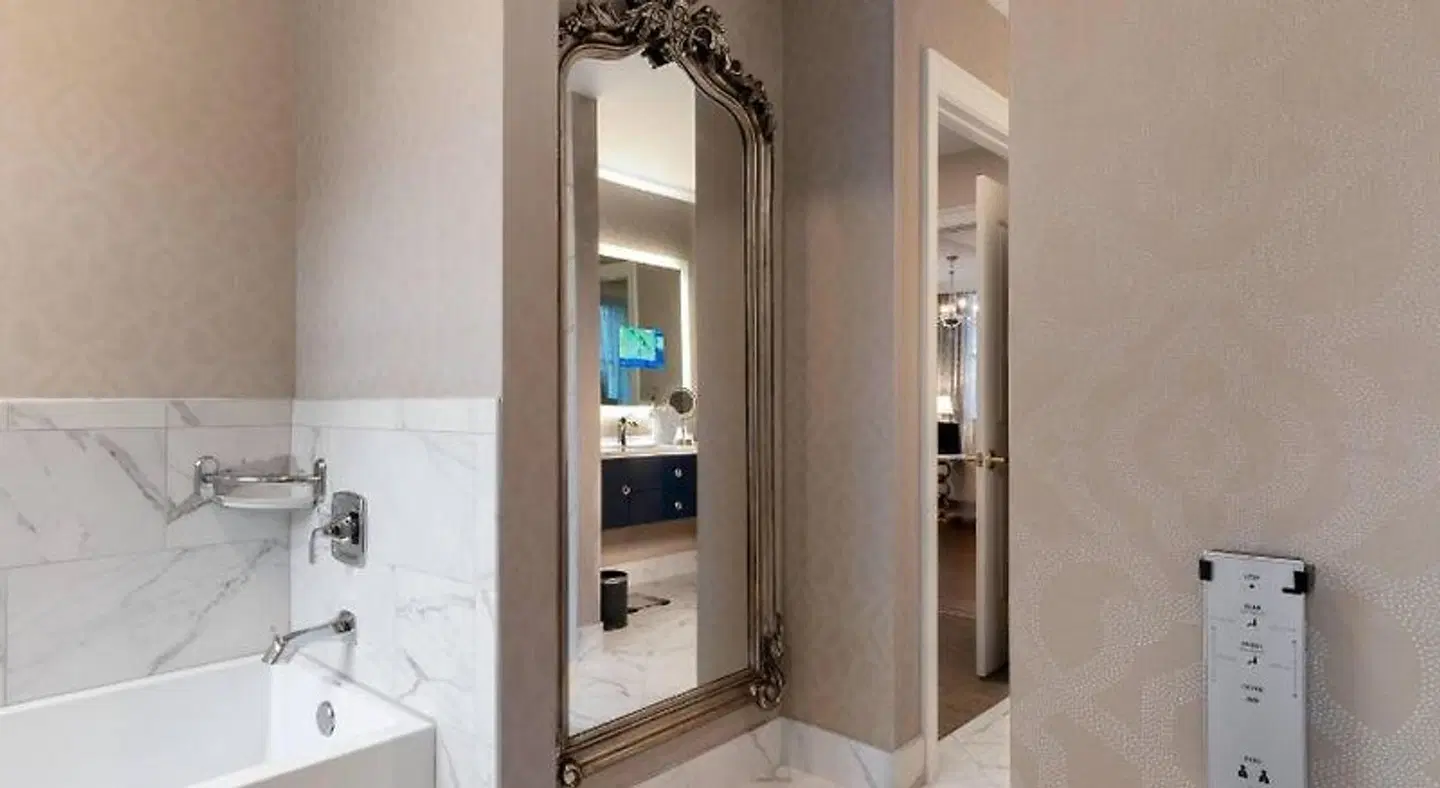 Hotel Saint Louis, Autograph Collection Badezimmer