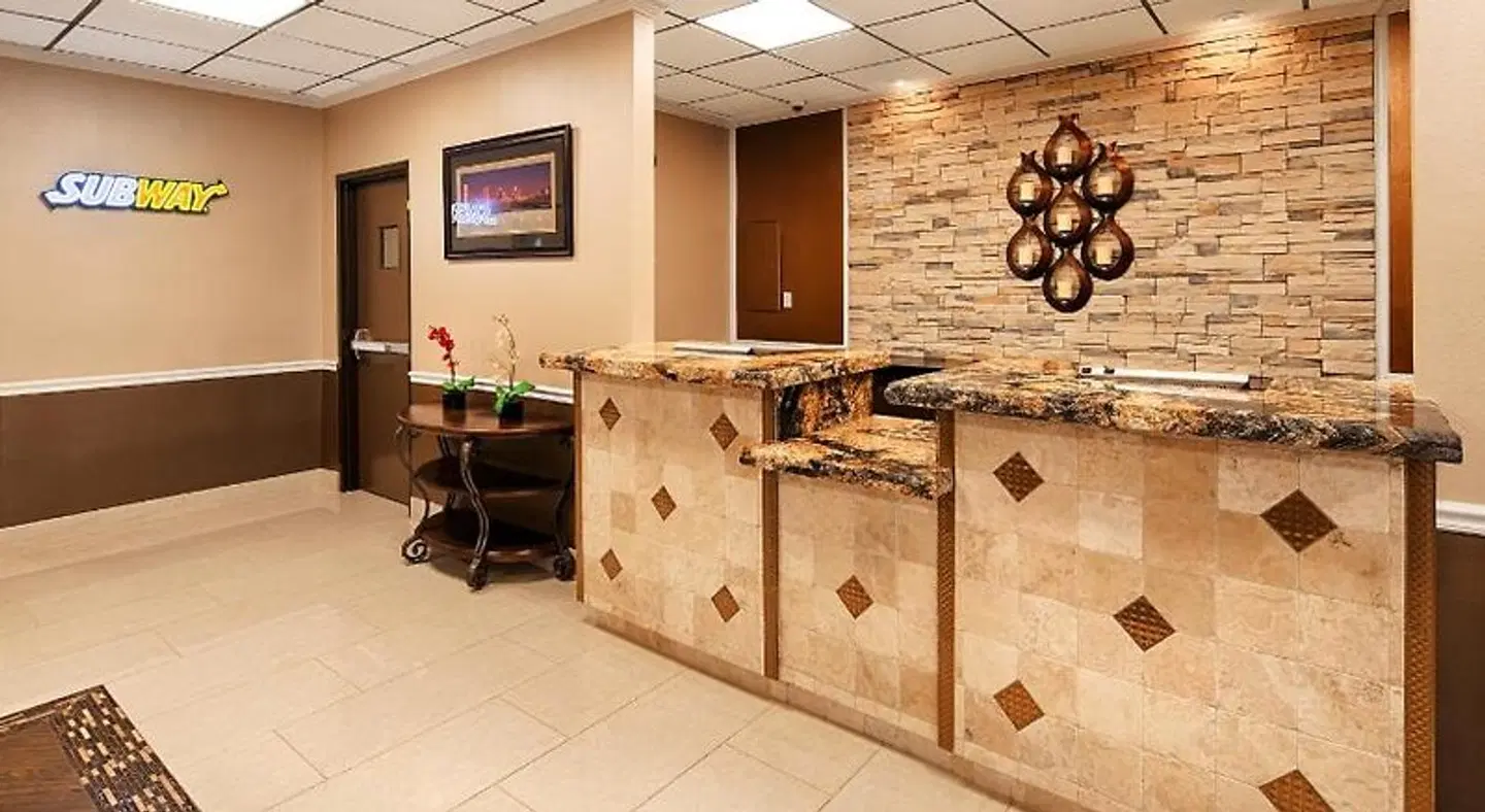 Best Western Airport Badezimmer