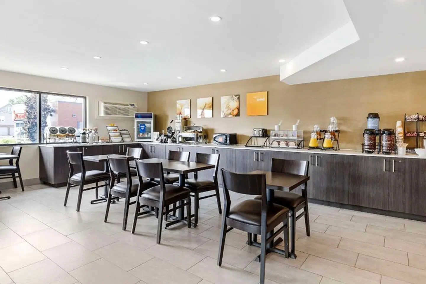 Comfort Inn Windsor Restaurant