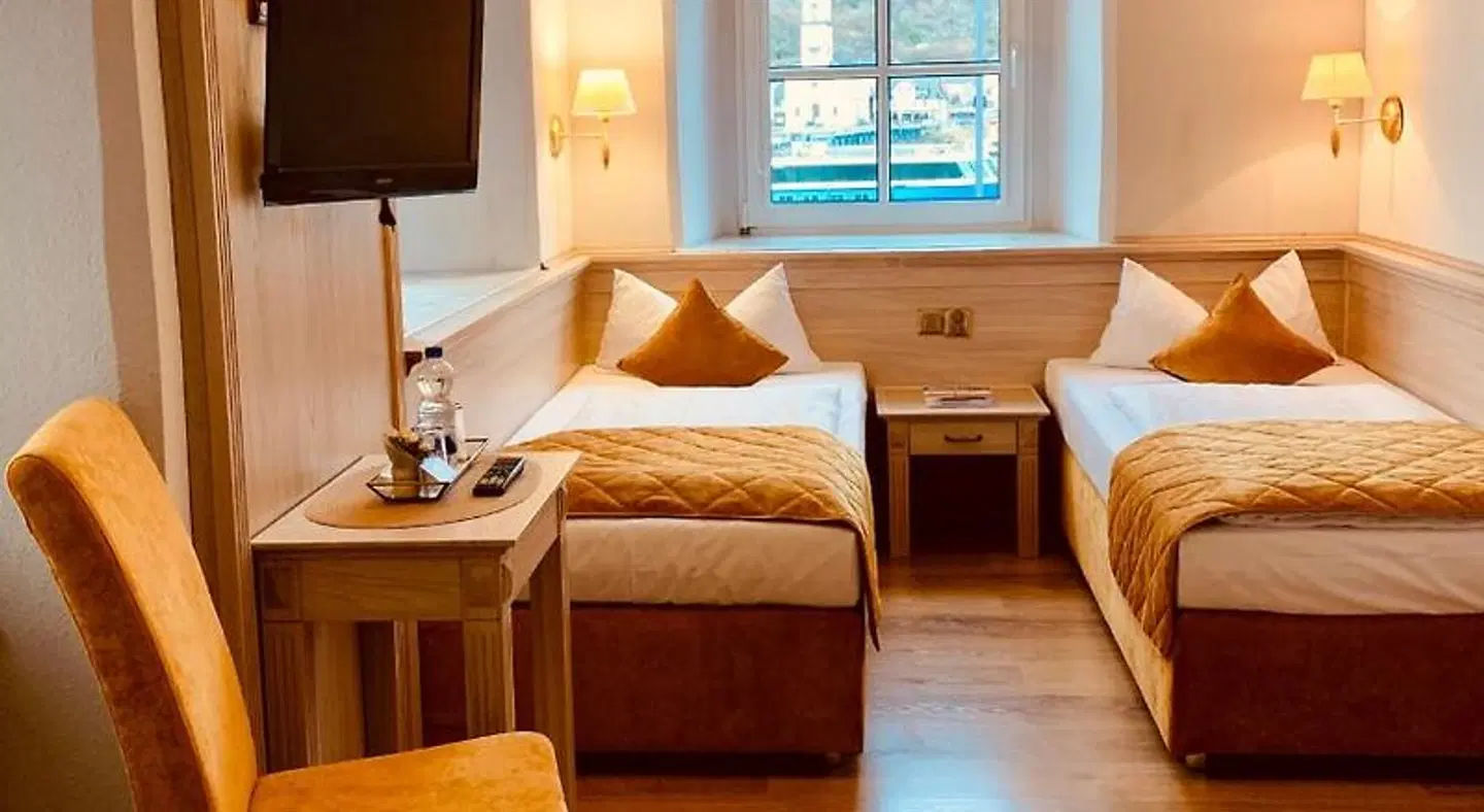 Rheinhotel ROOM_EXAMPLE