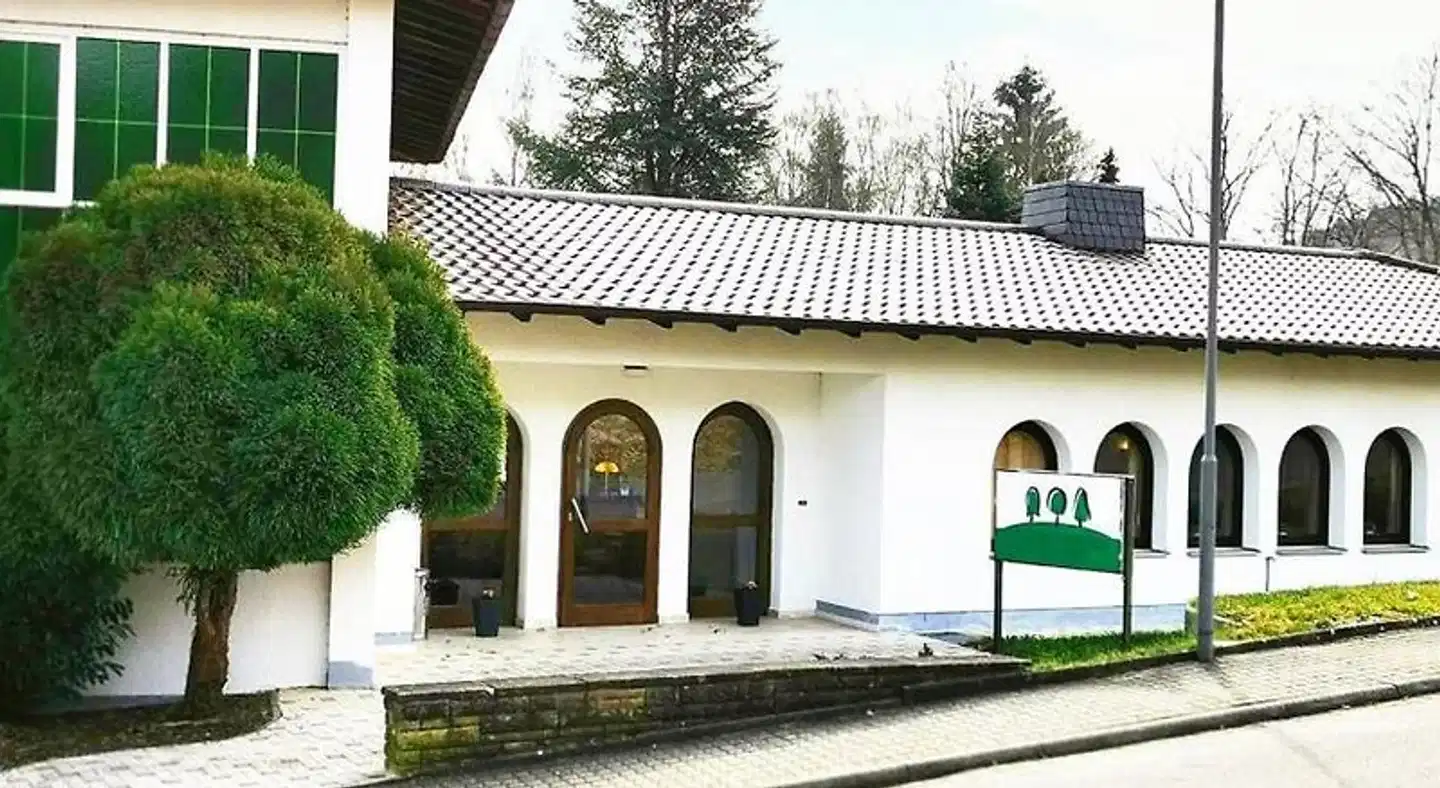 Gartenhotel Triest Aussenansicht