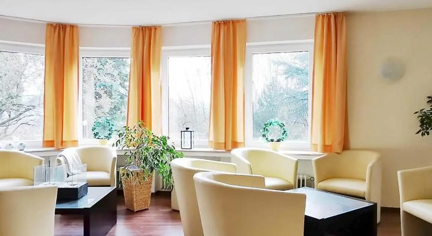 Gartenhotel Triest Badezimmer