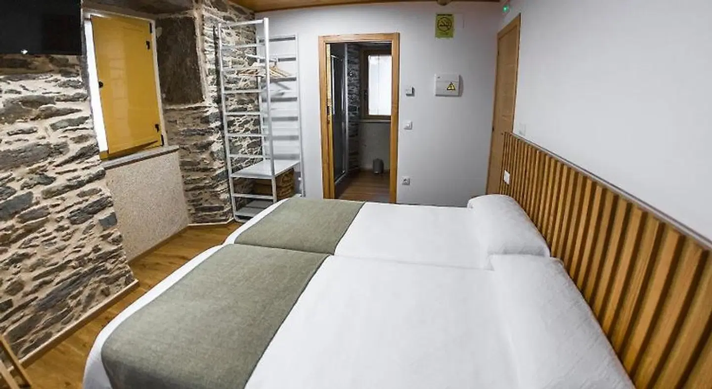 Hotel O Pozo ROOM_EXAMPLE