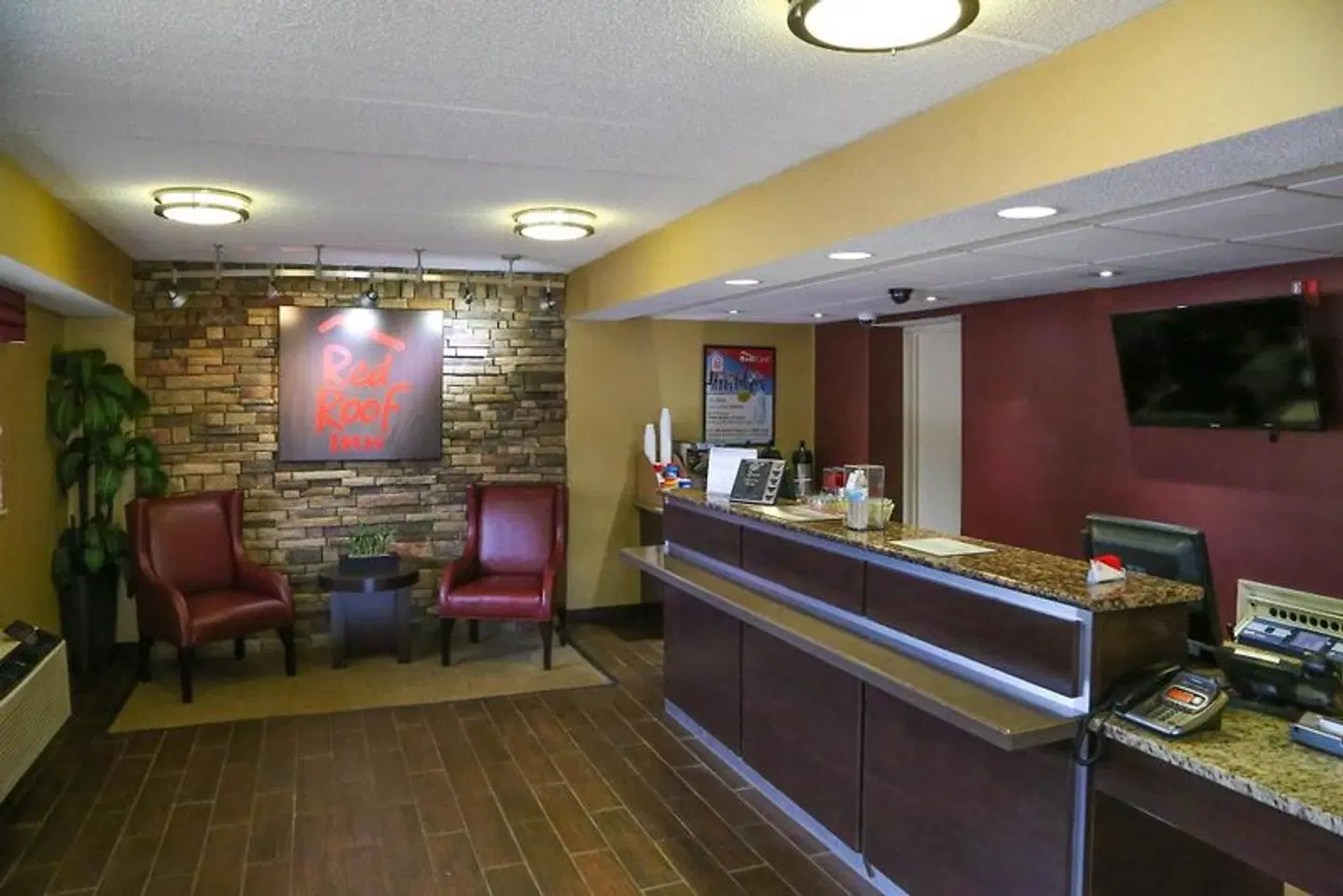 Red Roof Inn Greenville LOUNGE_LOBBY