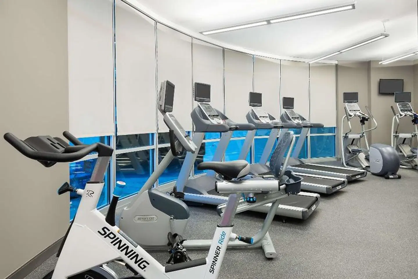 Hampton Inn & Suites Atlanta Buckhead Place SPORTS_AND_LEISURE