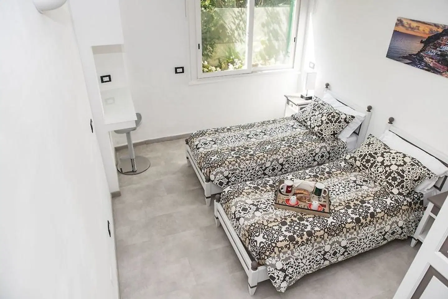 Sorrento Flower Rooms ROOM_EXAMPLE