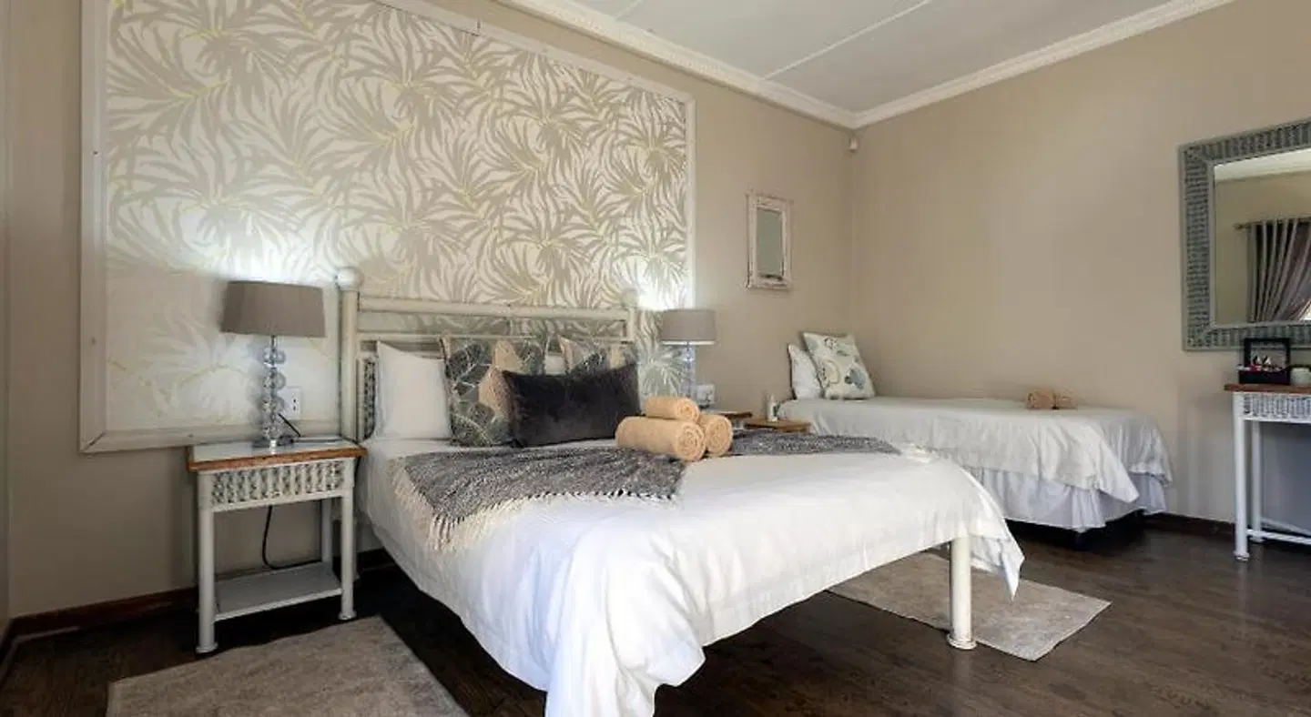 Solo Gracia Guesthouse ROOM_EXAMPLE