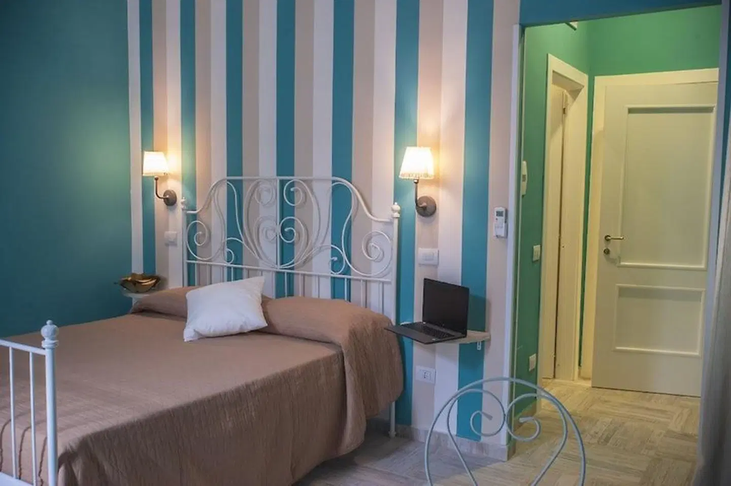 B&B Pontenuovo Bed ROOM_EXAMPLE