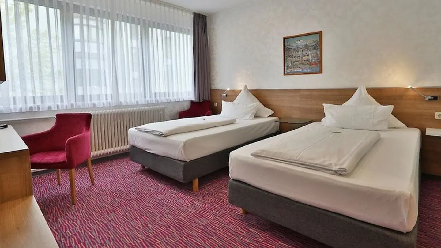 Am Bismarck ROOM_EXAMPLE