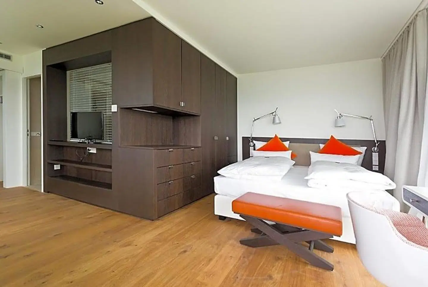 Achalm ROOM_EXAMPLE