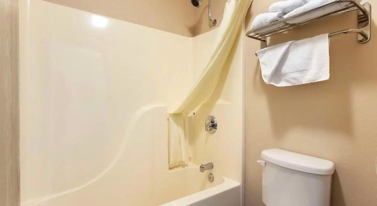 Best Western Van Buren Inn Badezimmer